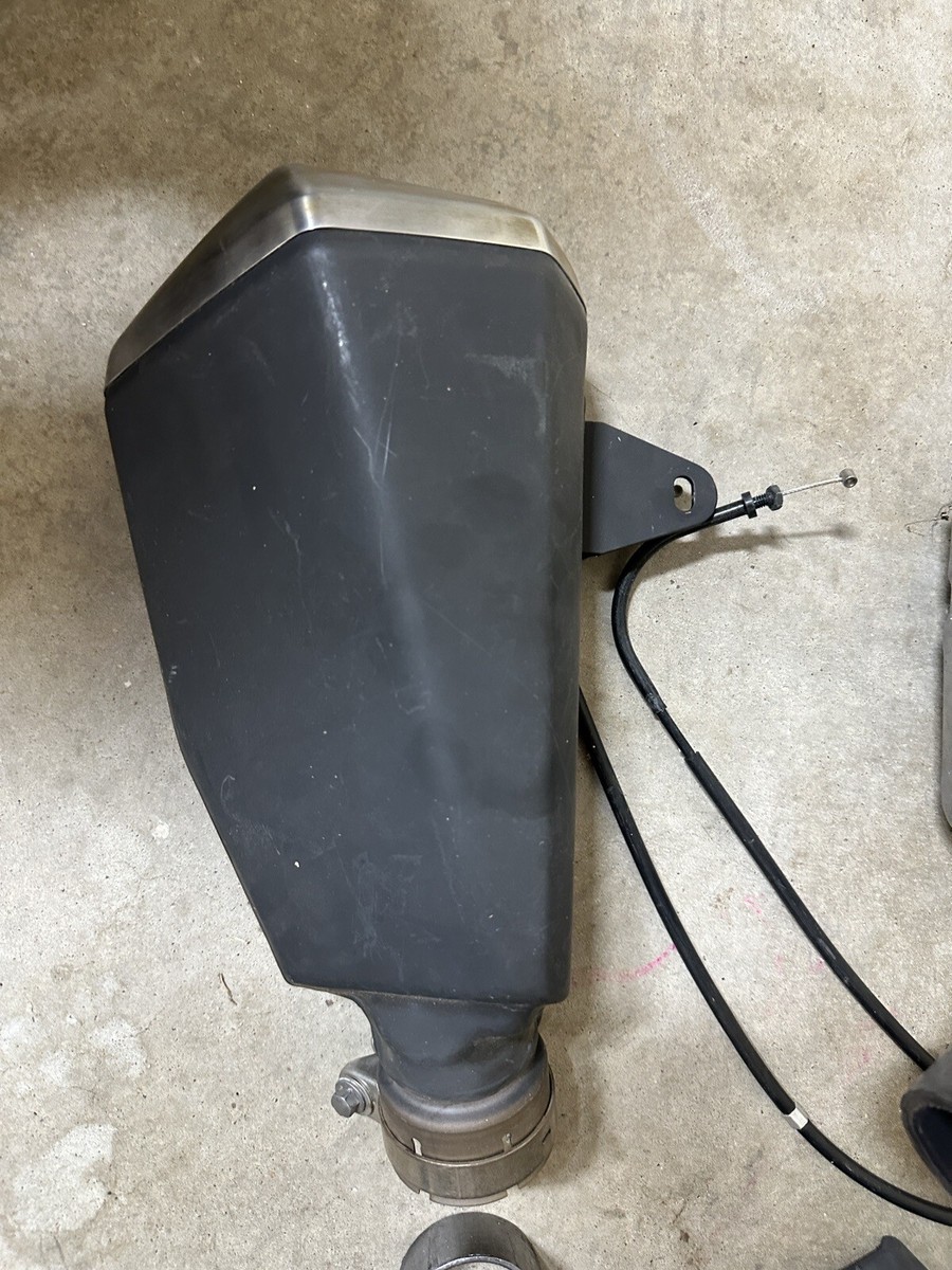 2013 4th Gen Ninja Zx10 Oem Exhaust/Catalytic Converter