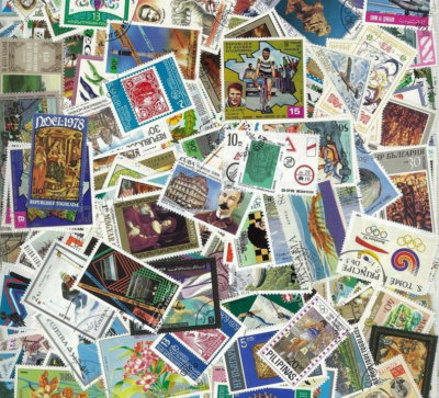 Lot De +320 Timbres Oblitérés, Tous Différents, Années 2000 à 2005