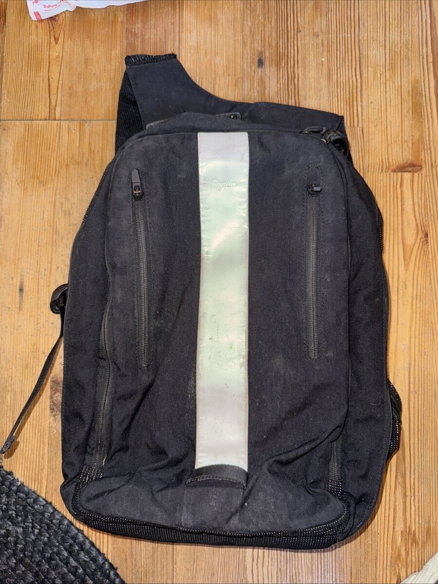 RAPHA BACKPACK Bag Cycling Commuter Fixed Reflactive Black RAPHA BACKPACK Bag Cycling Commuter Fixed Reflactive Black