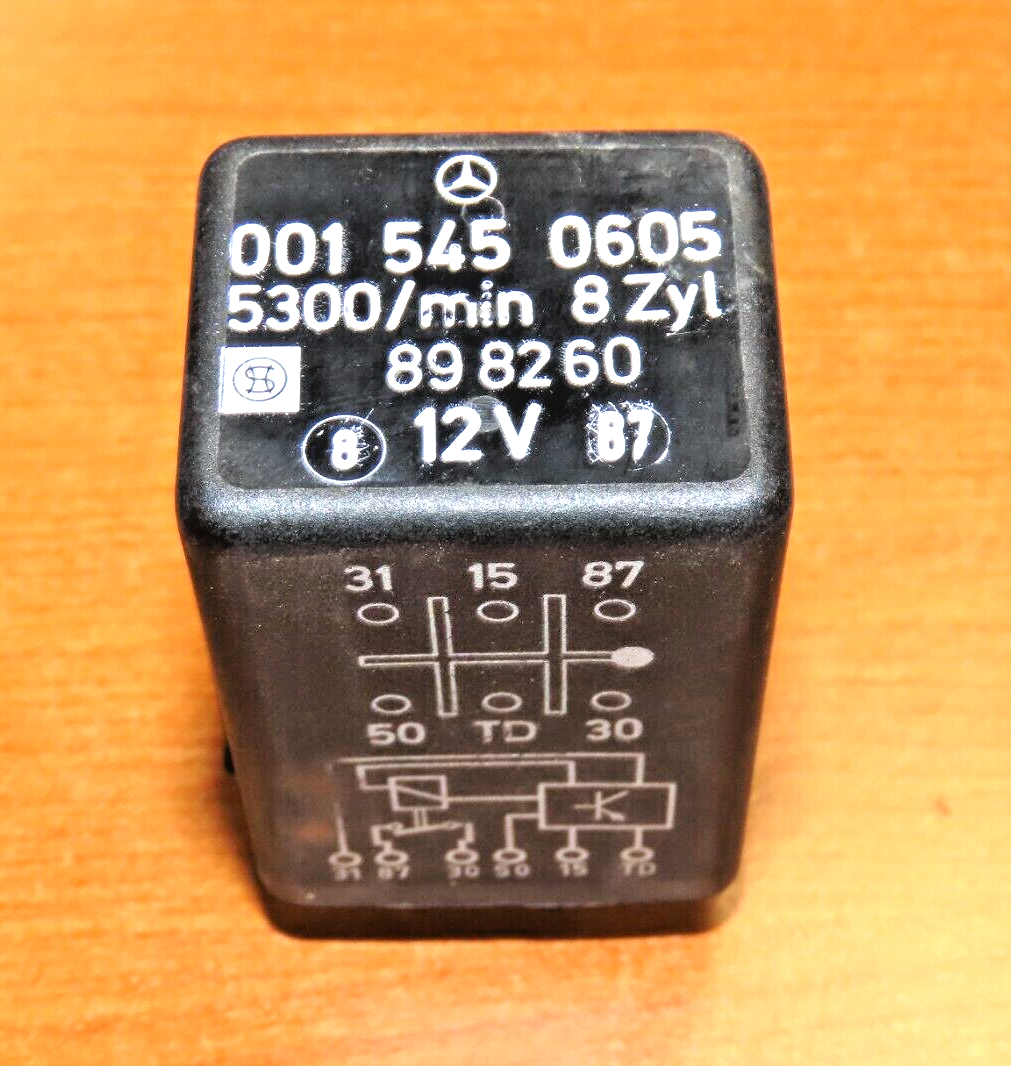 Mercedes Benz W126 R107 380SEL 380SEC 380SL Kickdown Fuel Pump Relay