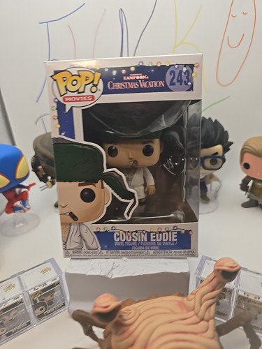 FUNKO POP! MOVIES CHRISTMAS VACATION #243 COUSIN EDDIE - Picture 2 of 8