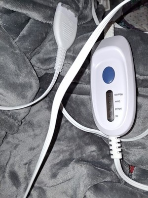 Electric Heating Blanket Fleece Soft Bed Couch Warm in Winter Feeling Cozy TWIN