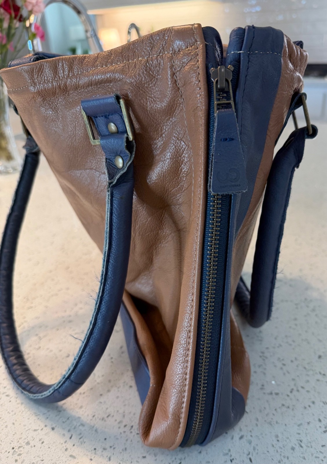 Limited Edition Looptworks In Flight Luvseat Sout… - image 8