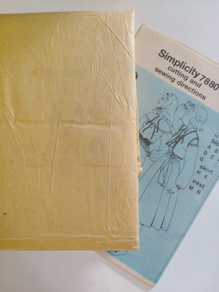 Simplicity 7880 Full Skirt Vest Scarf Blouse Sewing Pattern Cut VTG Pullover Cut - Image 4 of 4