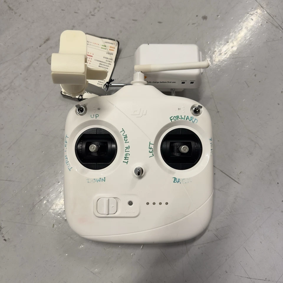 DJI PHANTOM 2 VISION + con estuche, 2 baterías usadas y extensor de alcance Foto 2 de 4