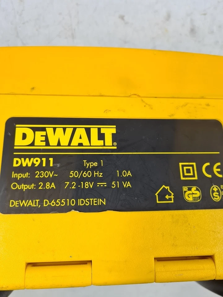 Dewalt DW911, Arbeit Baustellenradio, Nicht Aktiv, Für Teile Oder Reparatur - Bild 3 von 4