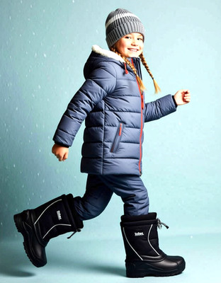 Totes Kids ~Joel Size 4M Unisex Black / Silver Waterproof  Boots New in Box