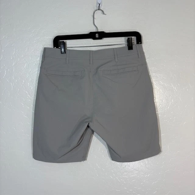 Pantalones Cortos Public Rec Para Hombres 30 Gris Rendimiento Golf Día de Trabajo Elastizados Cremallera Bolsillo Chino Foto 4 de 4