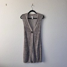 Chico  s Women  s Sleeveless Knit Long Cardigan Vest Size 1 Taupe Gray