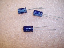 QTY 200 220uf 25V 85' ALUMINUM ELECTROLYTIC CAPACITORS UVX1E221MPA NICHICON