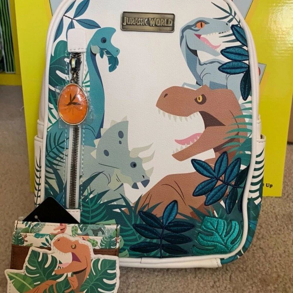 Bioworld x Jurassic World Mini Backpack 'Amber' Zipper Pull+Cardholder  Loungefly | eBay