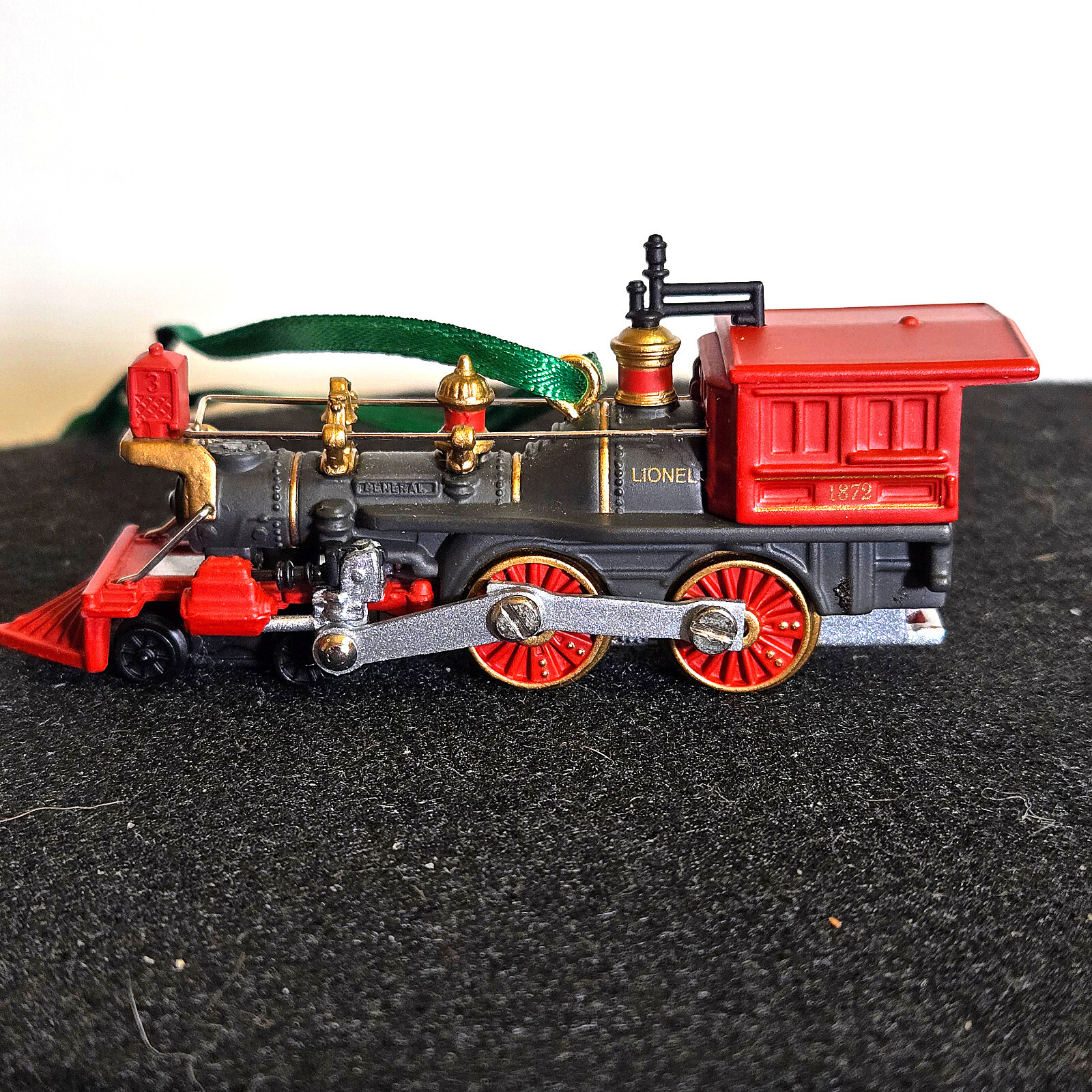 Picture 3 of 8