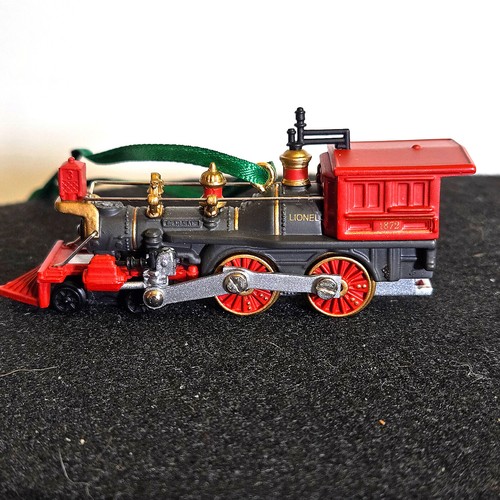 2000 Hallmark "Lionel General Steam Locomotive" Diecast Keepsake Ornament - Picture 3 of 8