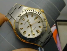 BULOVA ACCUTRON DIVER QR W/ BOX PAPERS MOVEMENT NEEDS REPLACING SAPPHIRE CRYSTAL