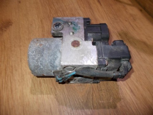 Nissan Primera 2000 ABS Unit (ABS Brake Pump) 0273004565, 02652168 #68142-00