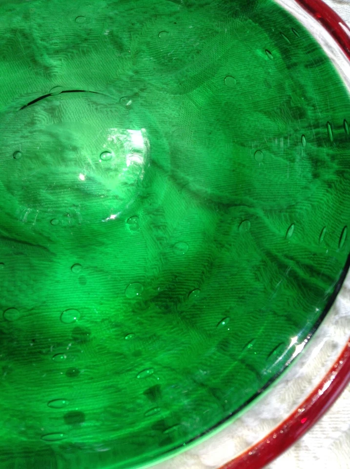 CRATE & BARREL HAND MADE PLATES MEXICO, GREEN, RED RIM 6” NWT - Image 3 of 4