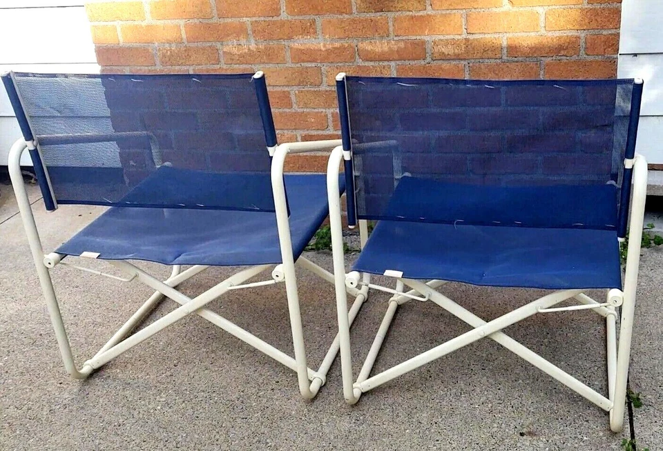 Juego de sillas de director Jordan Nomad marrón 4 sillas 2 otomanas juego de patio plegable azul Foto 4 de 4