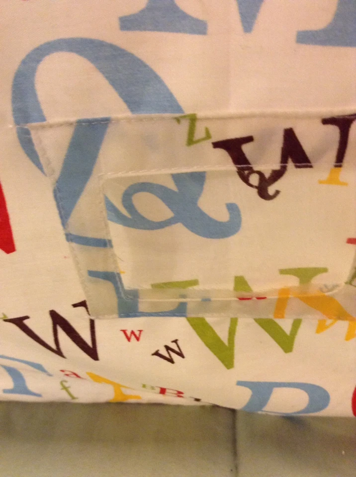 Juego de 2 cubos de almacenamiento Dr Seuss Trend Lab grandes 18"x14"x10" en muy buena condición Foto 3 de 4