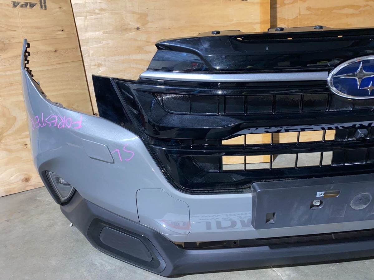 2025 Subaru Forester SL Front Bumper Cover With Grill & Camera LED