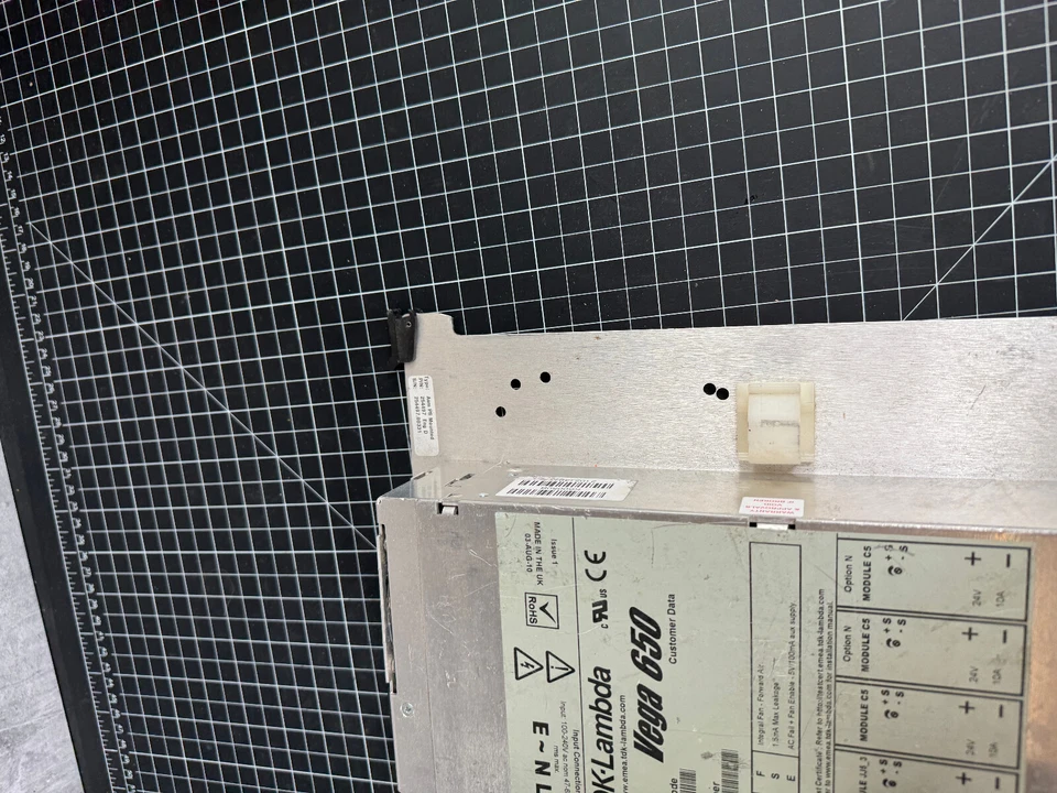 Fuente de alimentación CC TDK Lambda Vega 650 K60050B 12v 40v 24v 5.2 salida múltiple usada Foto 3 de 4