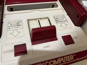 Nintendo Famicom Console with BOX and Manual, 10 Games 0629