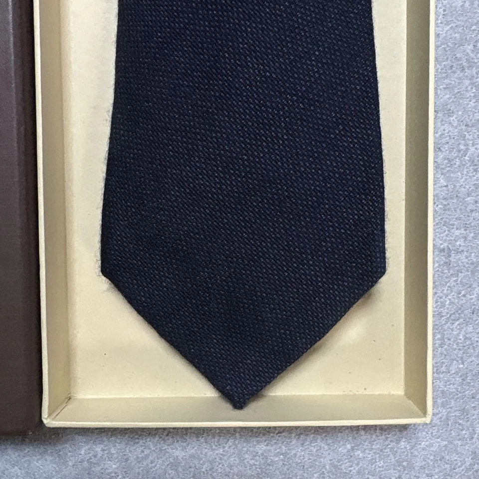 Corbata Louis Vuitton azul marino cachemir seda 9,5 cm ancho usada Foto 4 de 4