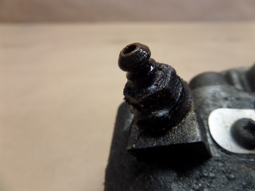 1993 KAWASAKI NINJA ZX750 FRONT RIGHT BRAKE CALIPER | eBay