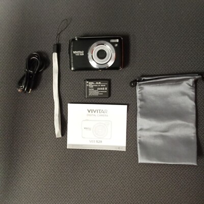 Digital Camera Vivitar VES 529 8x Zoom HD Video & Audio Recording w/Accessories