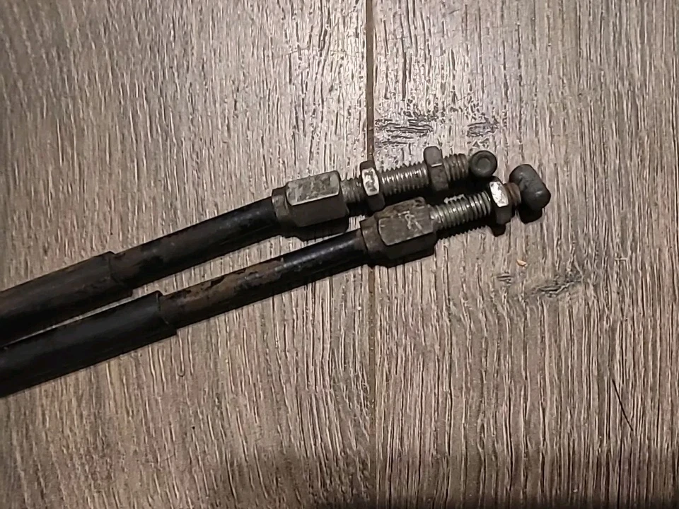 Honda CB900C 1981 1982 cables de acelerador personalizados OEM usados buenos cables de empuje  Foto 3 de 4