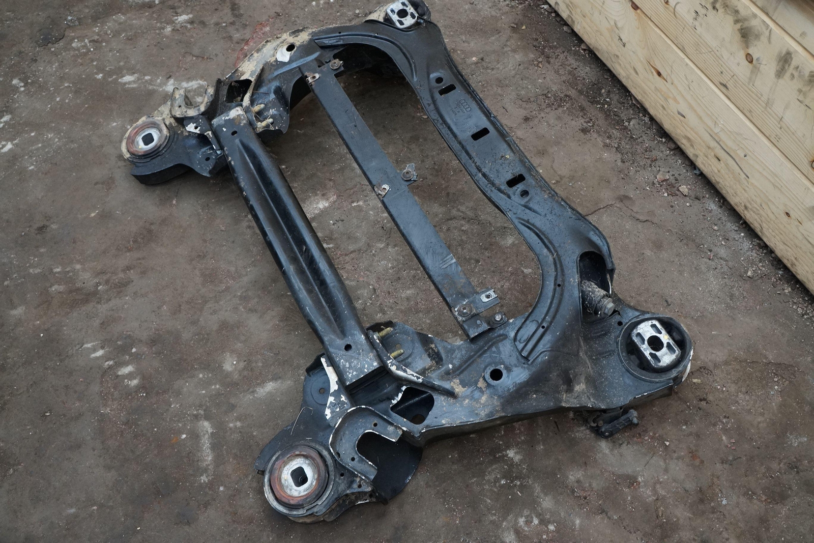Front Subframe Cradle Crossmember 3W0399313 Bentley Continental Flying Spur 2006