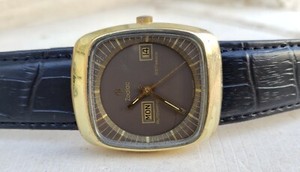 Authentic ZODIAC SST 36000 AUTOMATIC GOLD PLATED MENS 35MM WATCH