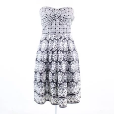 Black white geometric 100% silk WHITE HOUSE BLACK MARKET A-line dress 2