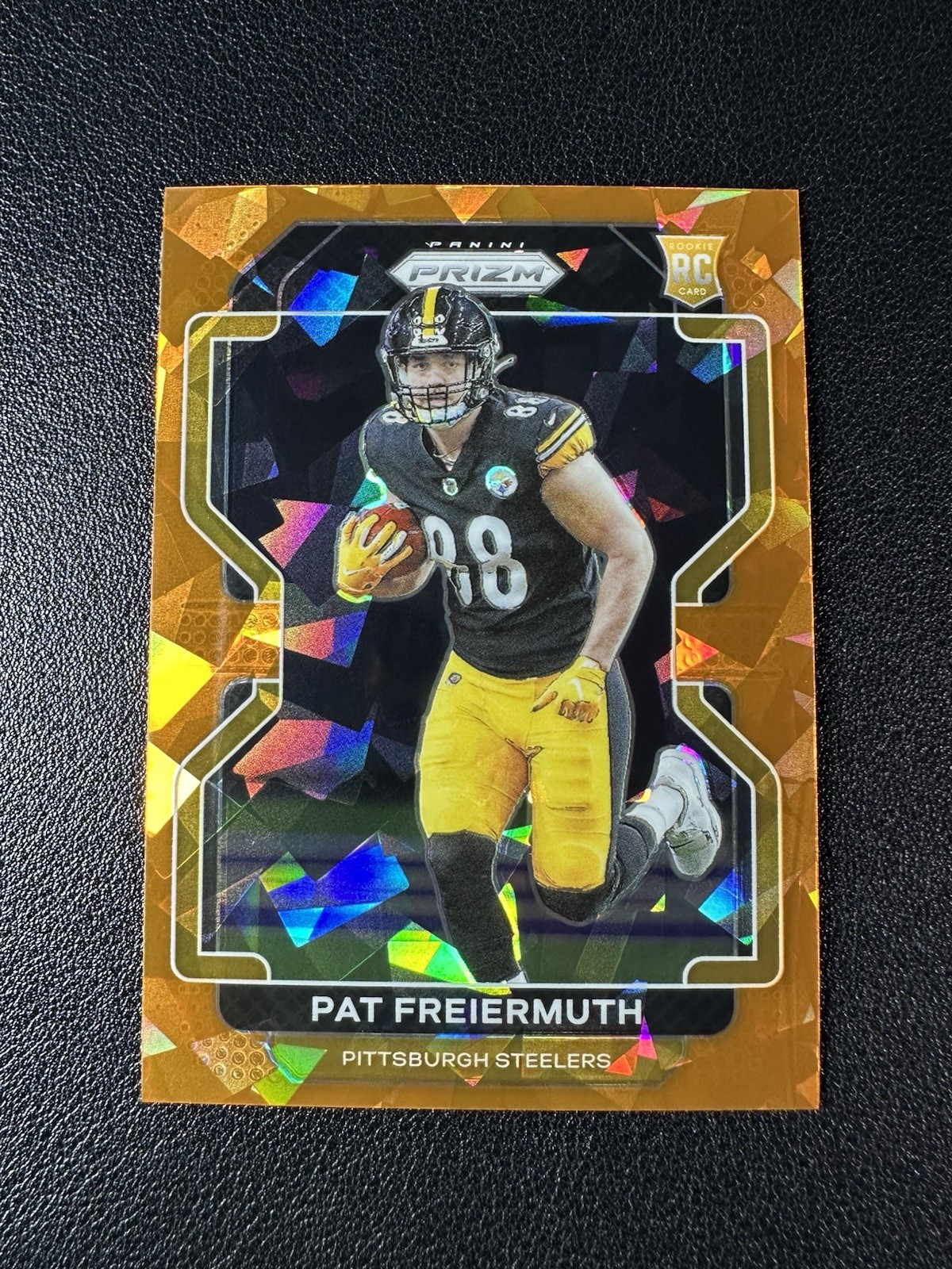 2021 Panini Prizm Pat Freiermuth Orange Cracked Ice Rookie RC #362 Steelers
