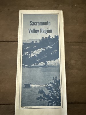1985 AAA Street Map of Sacramento Valley Region  California