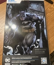 McFarlane Toys DC Multiverse Batman Hush Black and Gray Action Figure- n