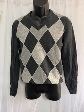 Express Men's Argyle V-Neck Sweater Medium