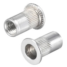 #10-32 Tuercas de remache Aleación de aluminio Cabeza plana moleteada Tuerca de inserción roscada 100 un.