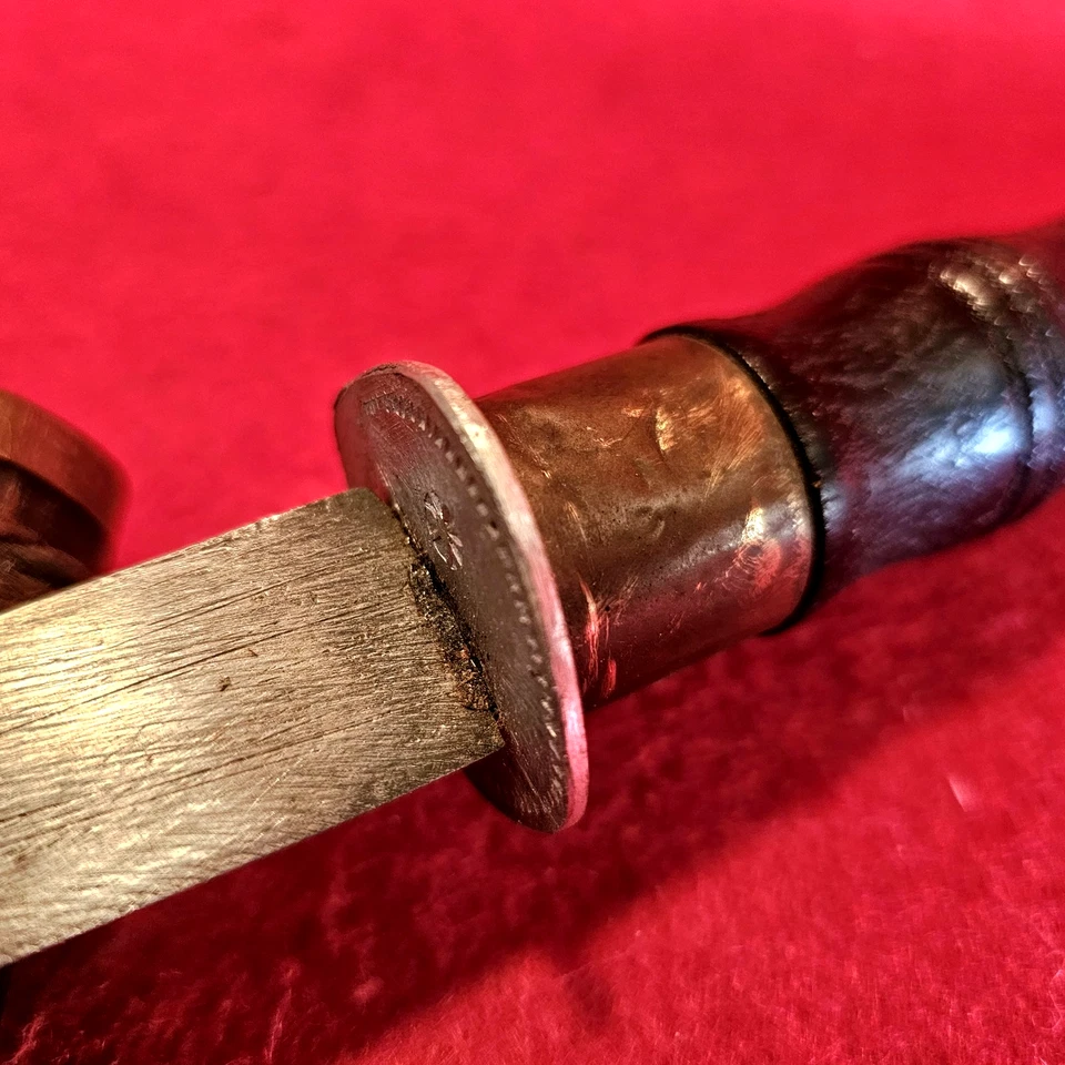 Vintage Hallmarked Burmese Dha Sword With Wooden Sheath - Image 4 of 4