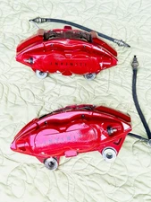 2017-2022 Infiniti Q60 Red Sport AKEBONO 4502 Front Caliper Set Complete! Used