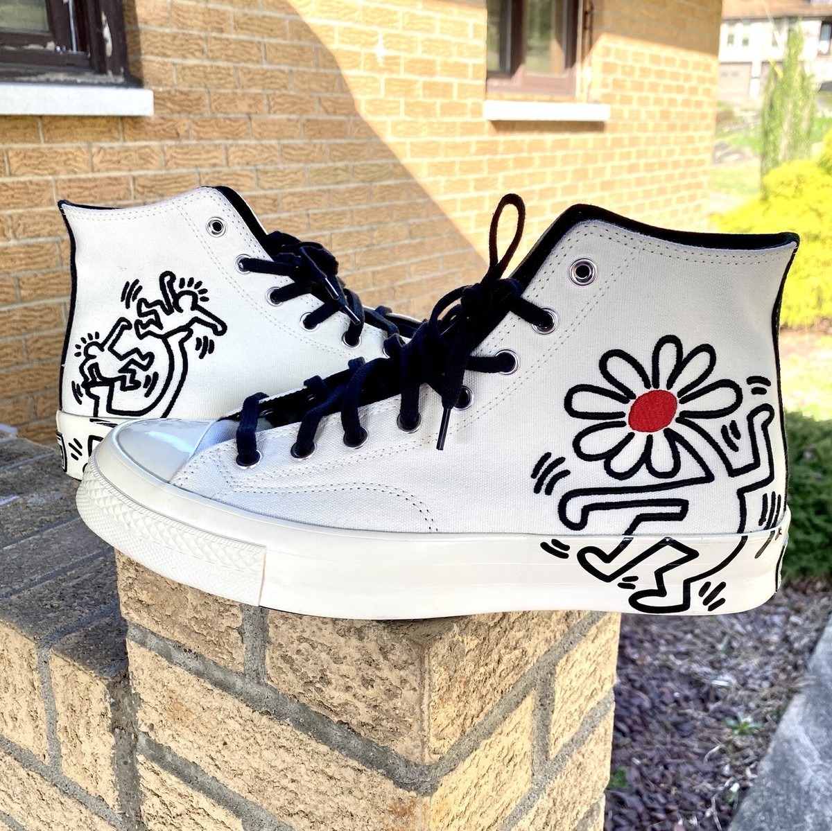 Converse x Keith Haring Chuck 70 Hi Egret / Blk / Red Mens Converse x Keith Haring Chuck 70 Hi Egret / Blk / Red Mens