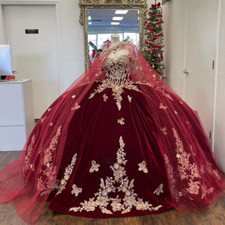Elegant Red Quinceanera Dresses Ball Gowns Gold Appliques Beaded Party Sweet 16