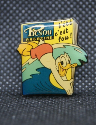 VINTAGE 1 PIN's PICSOU MAGAZINE - DISNEY - SUMMER IT'S CRAZY - FRANCE