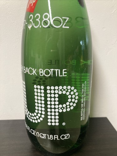Vtg 7up New Full Unused Glass Bottle 1 liter 33.8 FL oz 1980s? 70s? - Picture 4 of 13