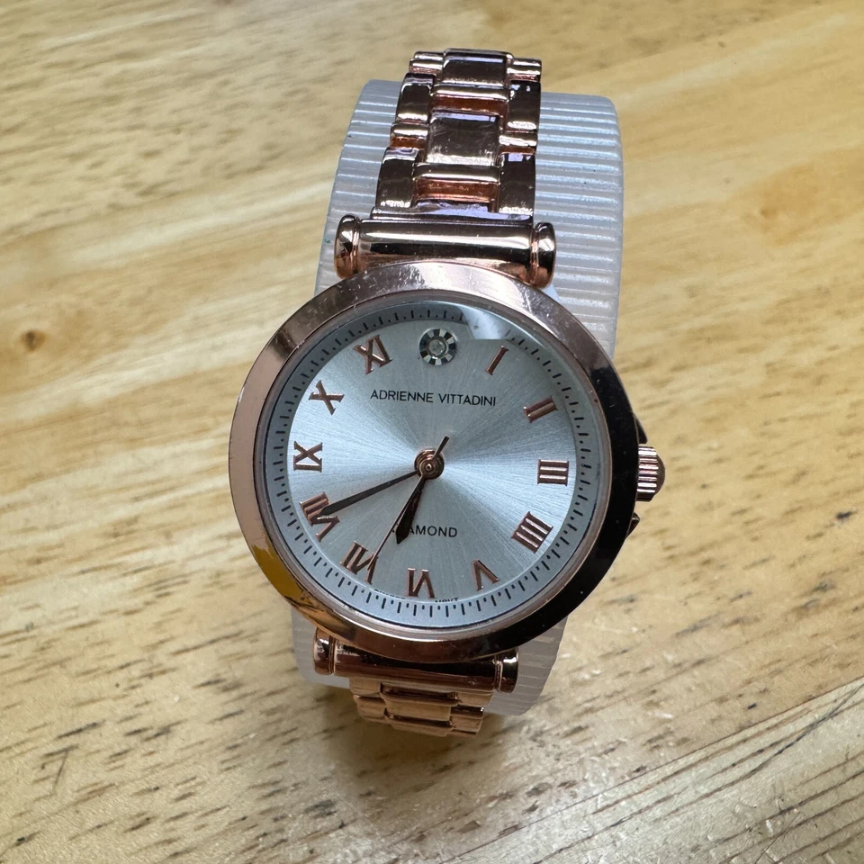 Adrienne Vittadini Reloj de Cuarzo Mujer Oro Rosa Diamante Genuino Batería Nueva Foto 2 de 4