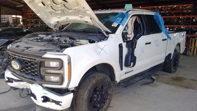 Used Windshield Wiper Motor fits: 2023 Ford F250SD PICKUP ID ML34-17504-AH Grade