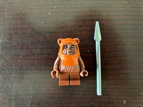 Lego Star Wars Ewok Lot: Logray, Chief Chirpa, Paploo, Wicket from 8038