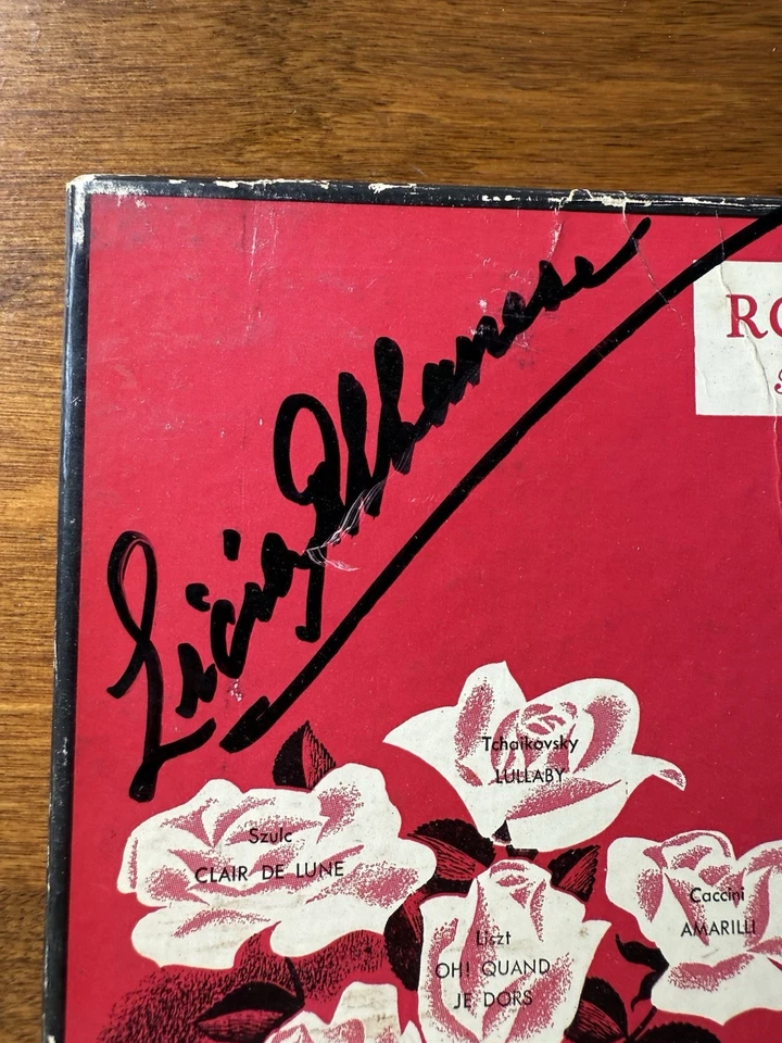 Autographed LICIA ALBANESE Album Sets (In Song, Arias, Bachinas Brasileiras) -LP - Image 3 of 4