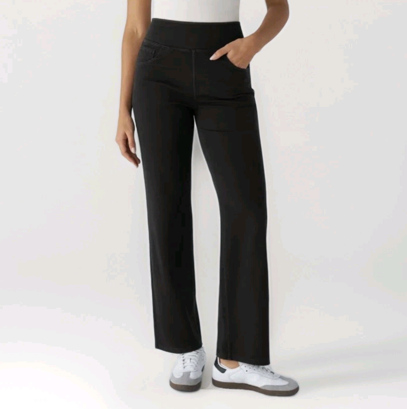Halara High Waisted Straight Leg Jeans Black Pull On Casual Stretch Pockets Sz L