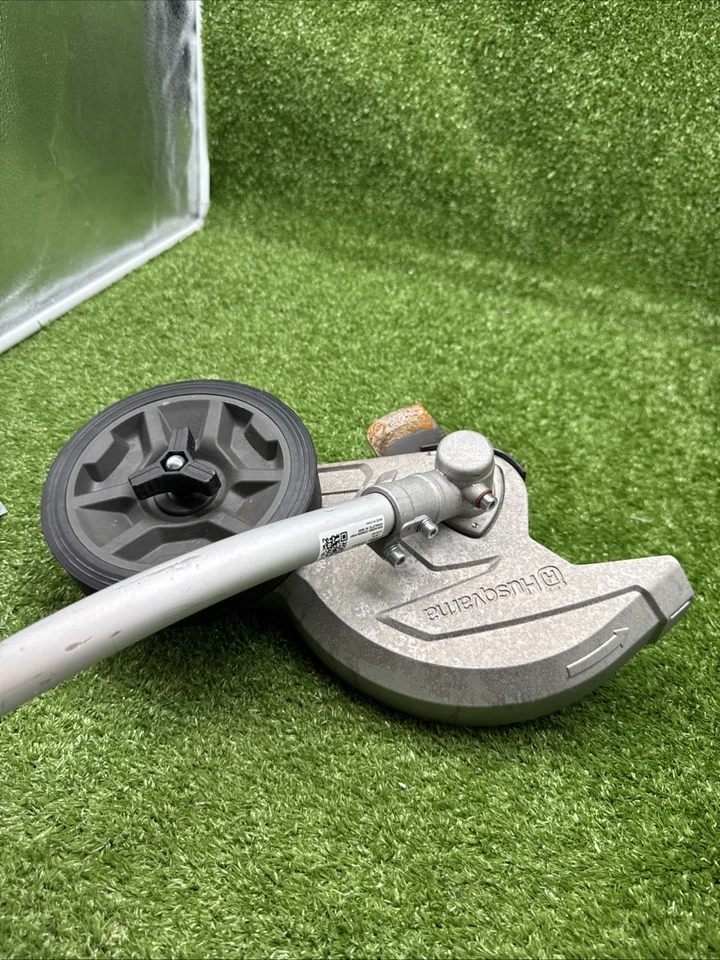 Husqvarna ECA308 Edger attachment - Image 2 of 4