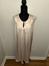 Shadowline Nightgown Pink Nylon Lace Cap Sleeve Embroidered Women's MD Floral